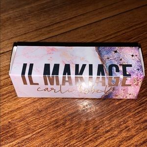 IL MAKIAGE LIPSTICK